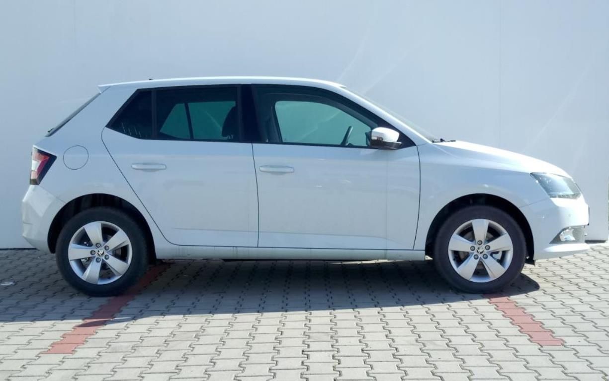 Škoda Fabia, Style 1,0 TSI 81 kW - fotka 4