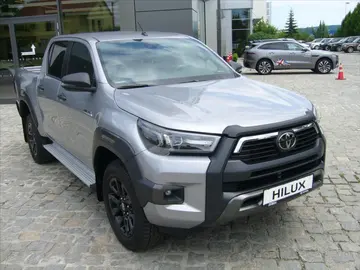 Toyota Hilux, 2,8 D-4D 6A/T   Invincible  DC