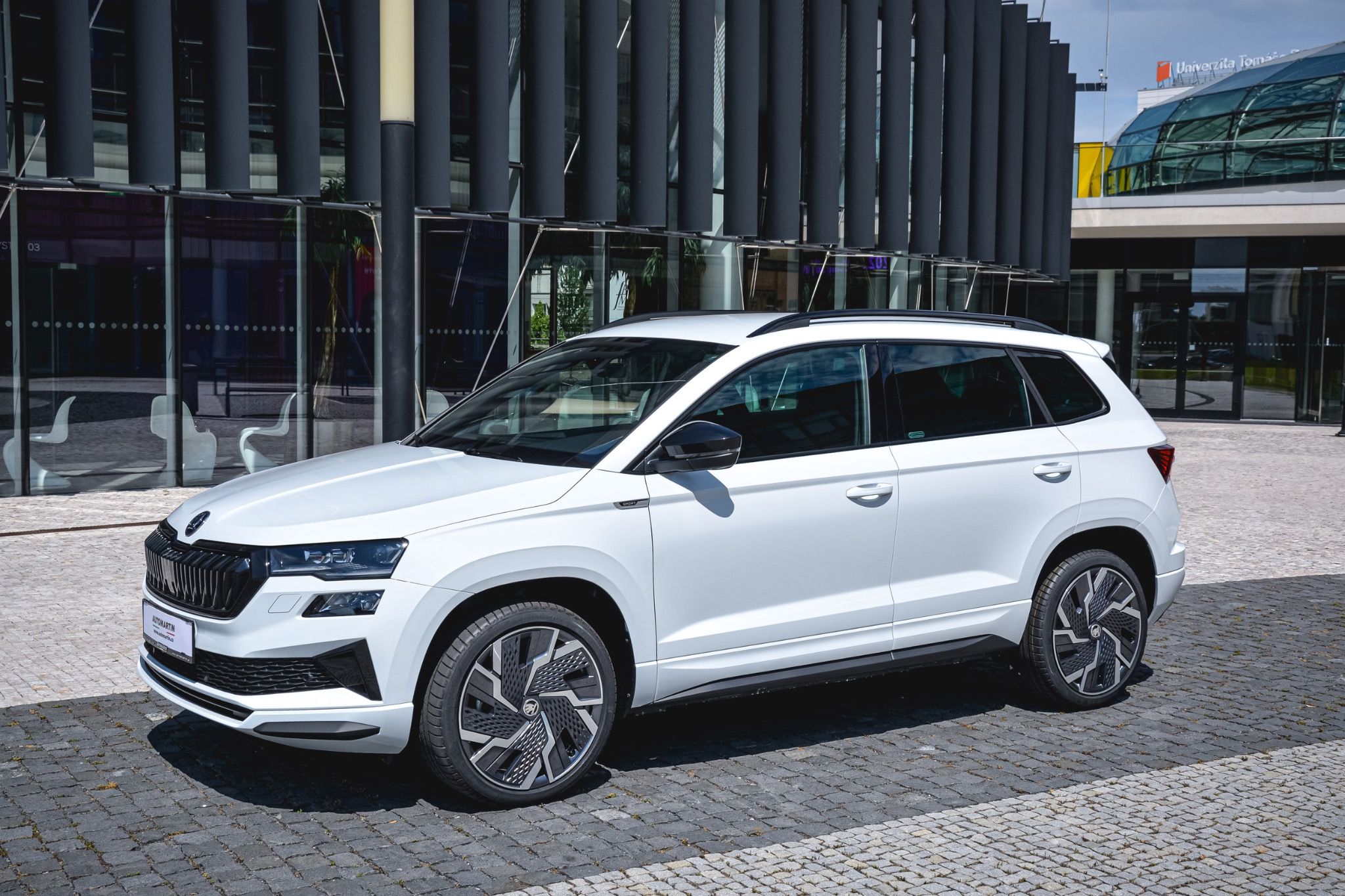 Škoda Karoq, 1,5Tsi Sportline Exclusive DSG - fotka 3