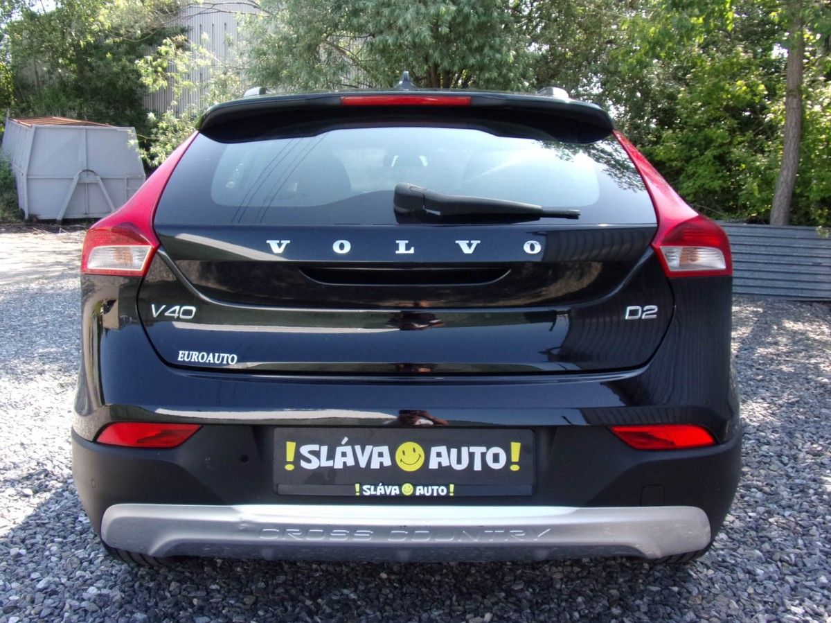 Volvo V40, 1.6 D2 84kW CROSS COUNTRY@TOP@ - fotka 6