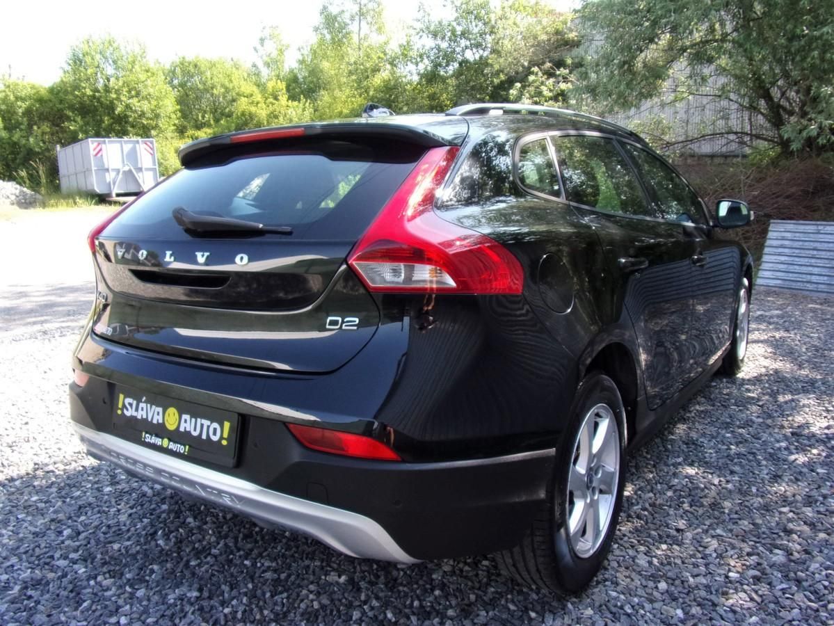 Volvo V40, 1.6 D2 84kW CROSS COUNTRY@TOP@ - fotka 5