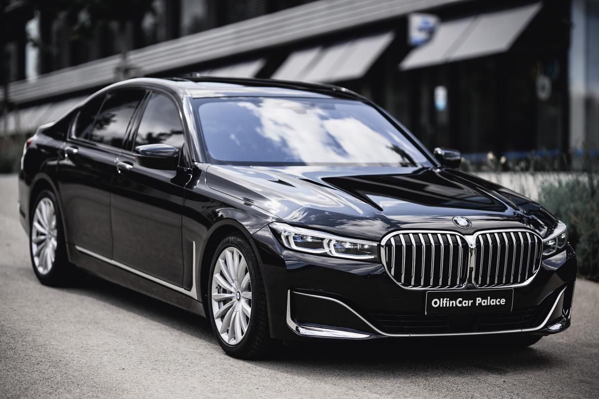 BMW Řada 7, 750i 390kW xDrive Laser 1maj