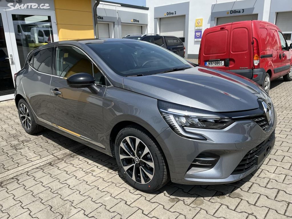 Renault Clio Techno TCe 90 | Sauto.cz