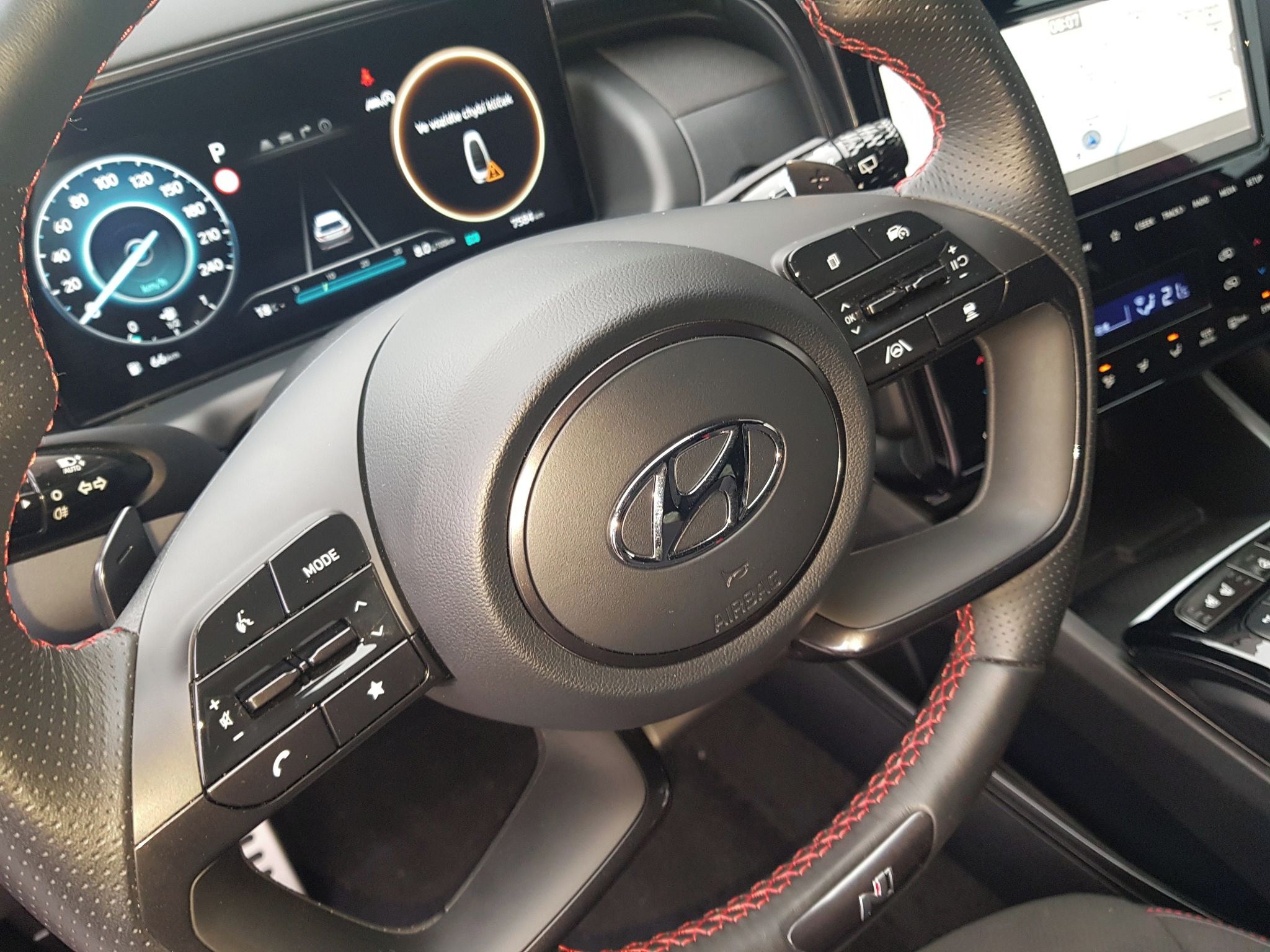 Hyundai Tucson, 1,6TGDi 4x4 7-DCT N-Line - fotka 3