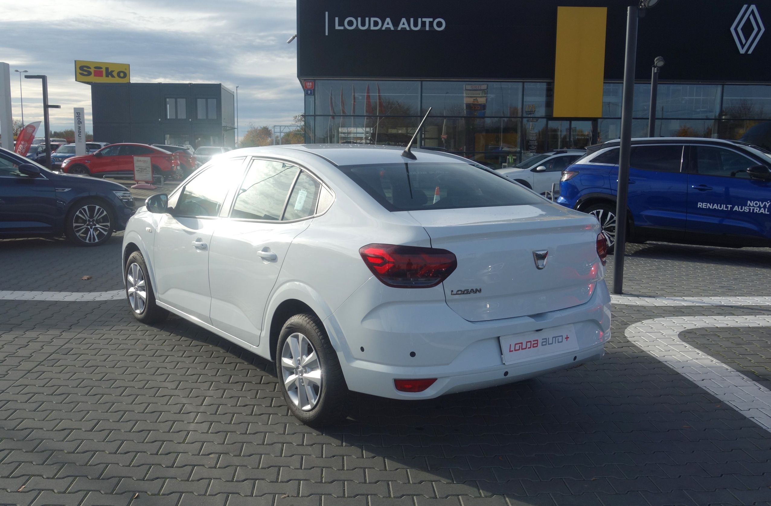 Dacia Logan, 1.0 TCe 67 kW - fotka 6