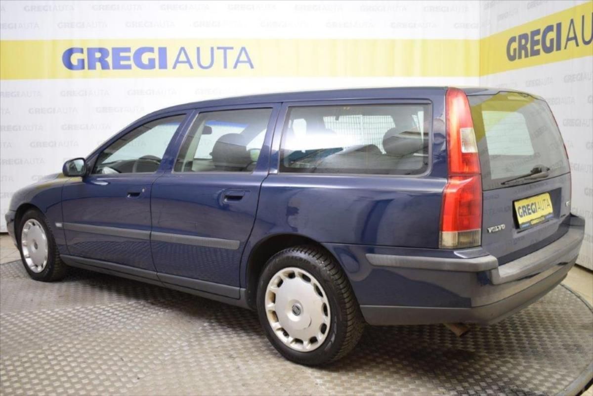 Volvo V70, 2,4 i AUTOMAT PO SERVISU - fotka 6