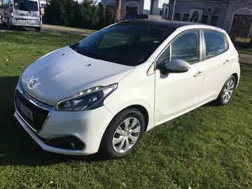 Peugeot 208, 1.2i 60kW active CZ, 1.majitel