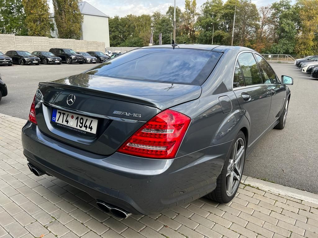 Mercedes-Benz Třídy S, S 65 L AMG - fotka 4