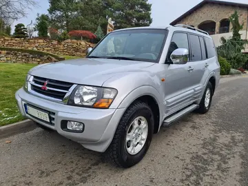 Mitsubishi Pajero, 3.2 DiD BEZ KOROZE MANUAL DPH