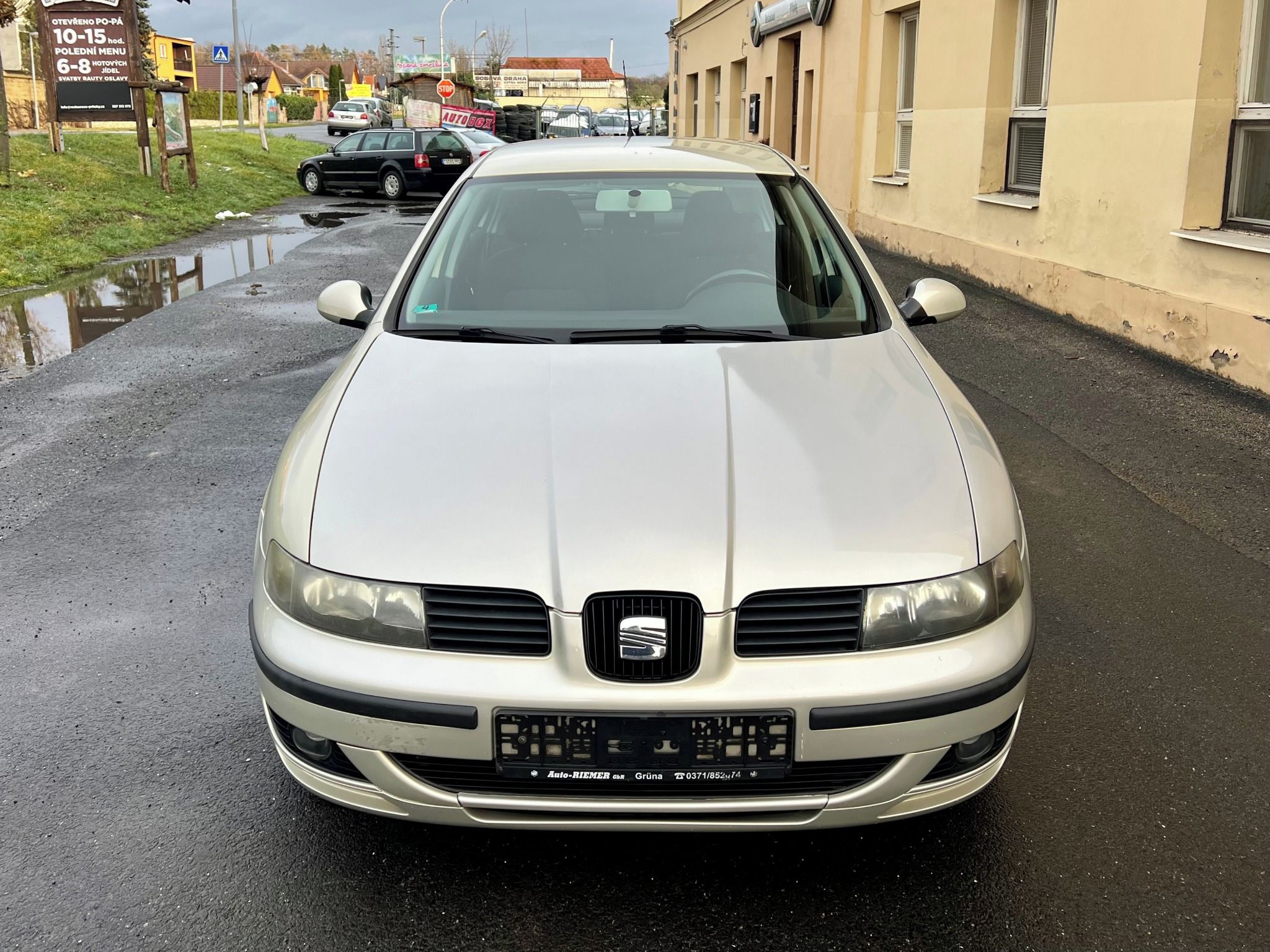 Seat Leon, 1.6i 16V. 77kW Klima. - fotka 4