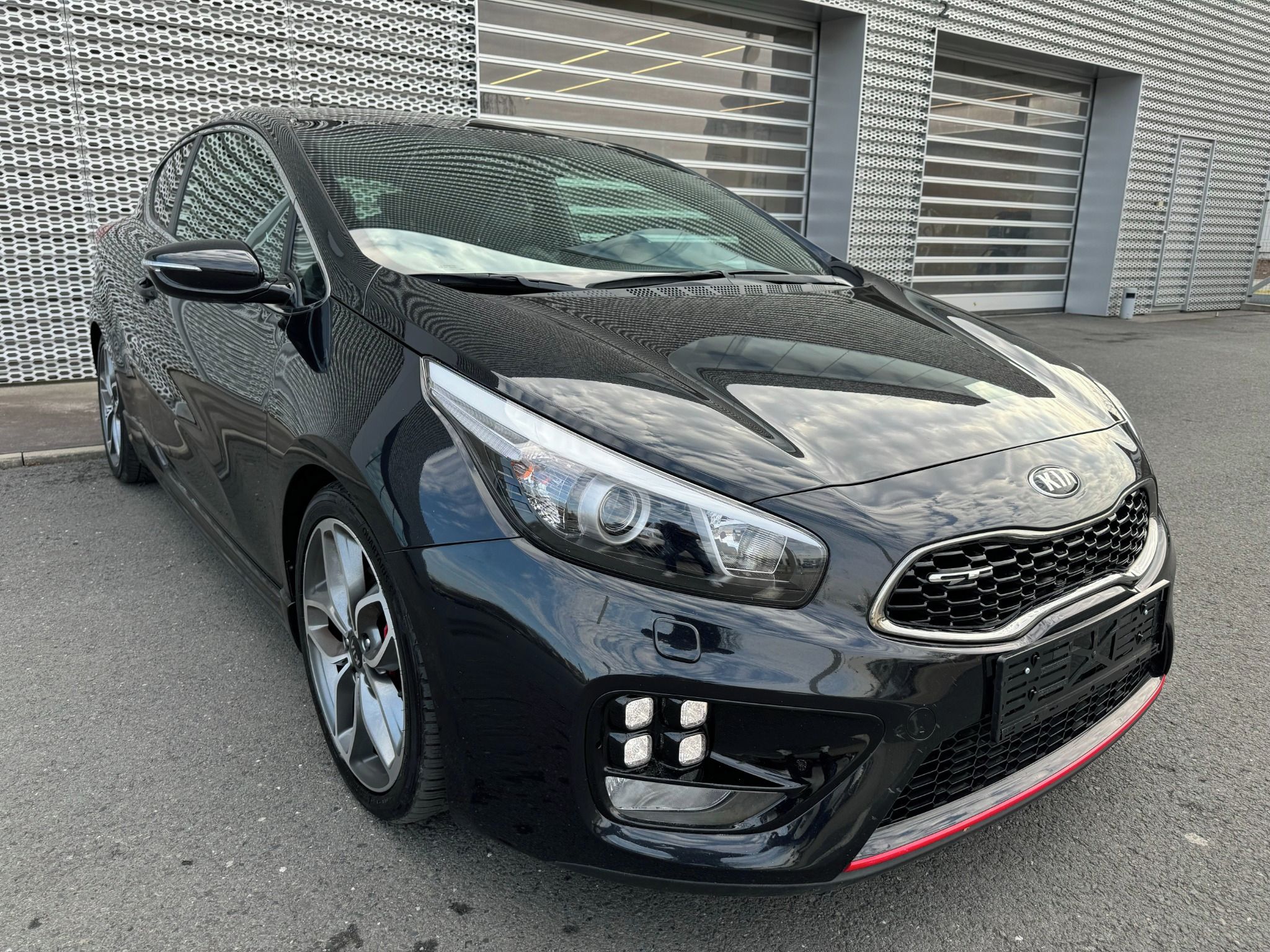 Kia Cee´d, 1.6 T-GDI 150kW GT Plus RECARO