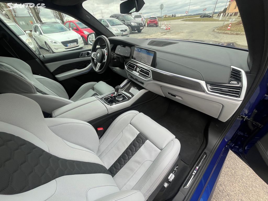 BMW X5, fotka 18