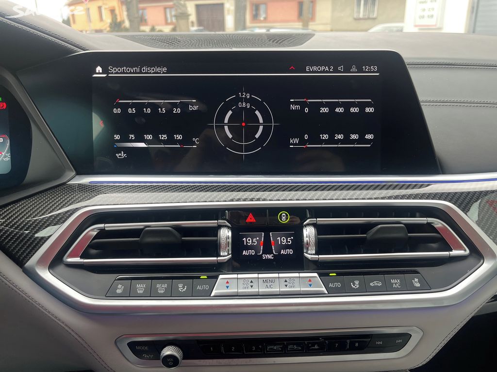 BMW X5, fotka 38