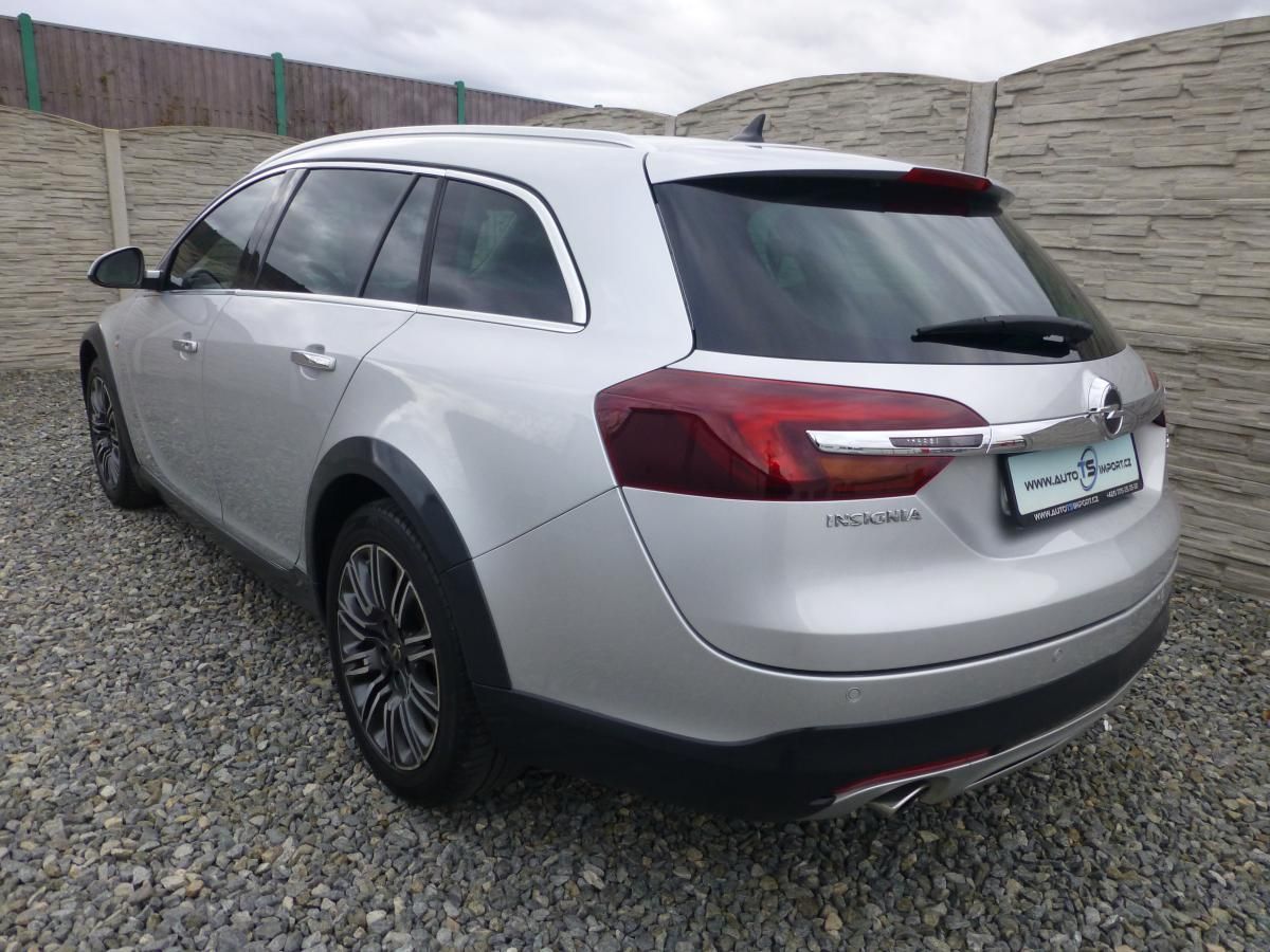 Opel Insignia, 2.0CDTi 4x4 COUNTRY TOURER 1A! - fotka 4