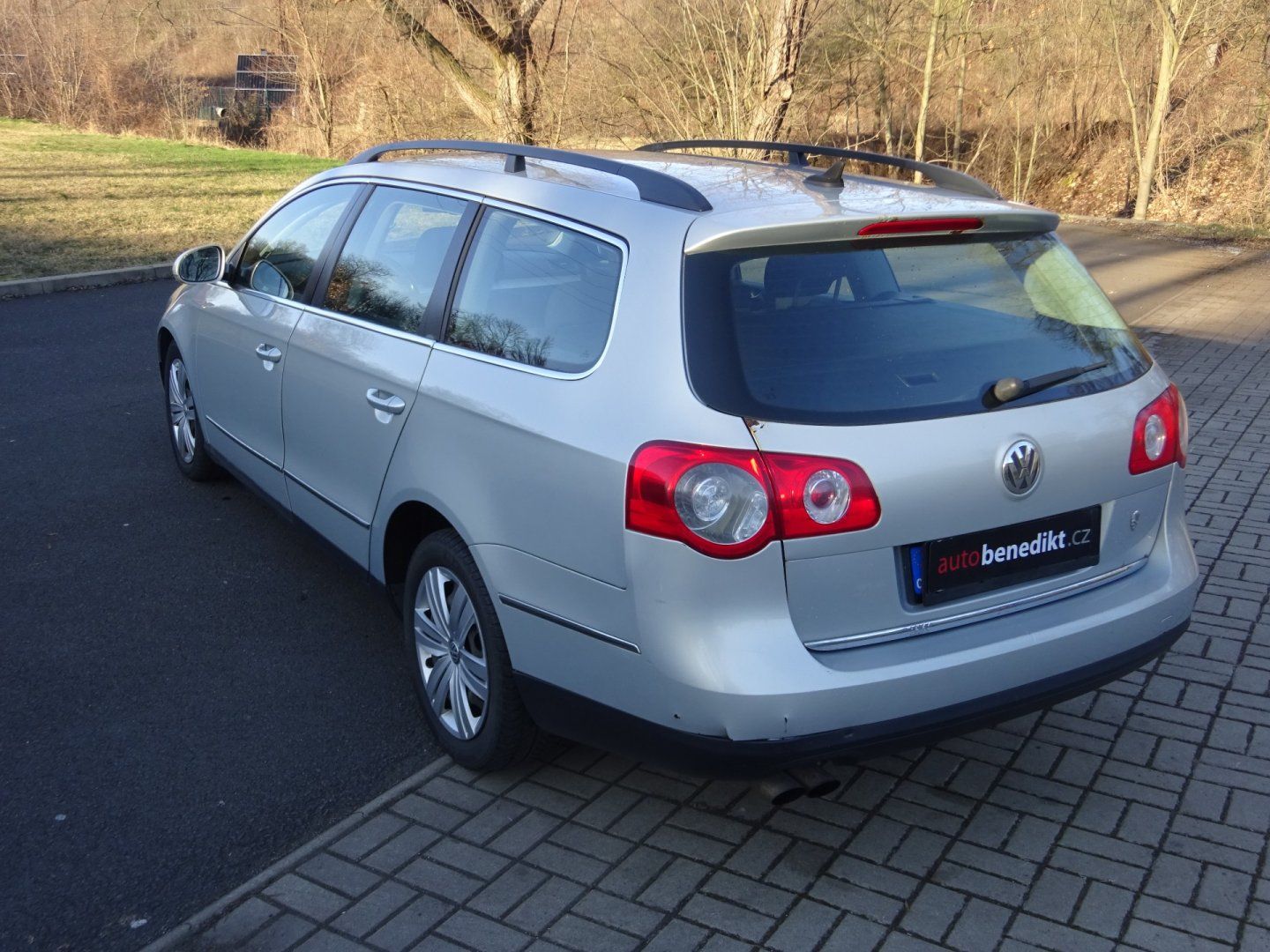 Volkswagen Passat Variant, 2.0TDi 125kE DSG Xenony - fotka 6
