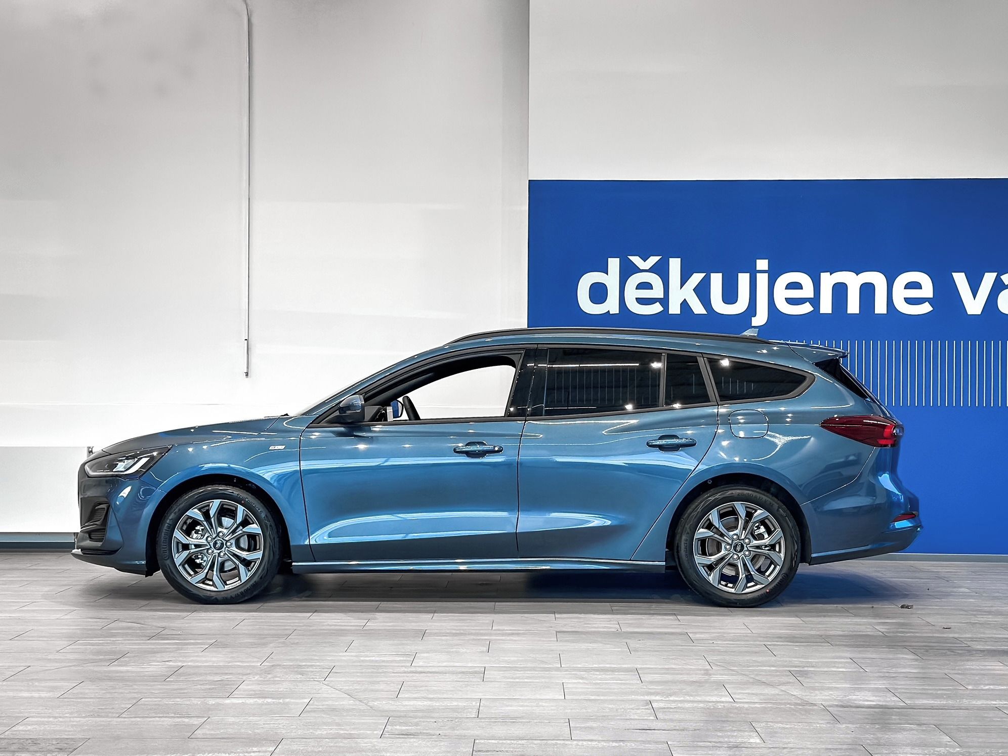 Ford Focus, C519 Kombi ST-Line X 1,0 - fotka 3