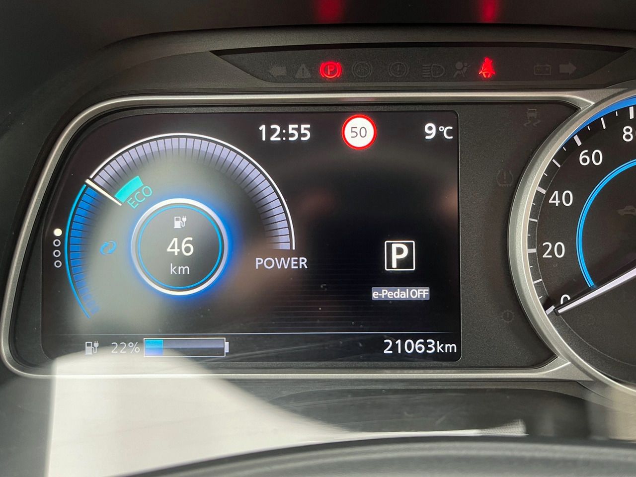 Nissan LEAF, 40kWh N-Connecta + ProPilot + - fotka 6