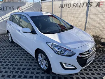 Hyundai i30, 1,6 99 kw GDI Trikolor cz 1.m