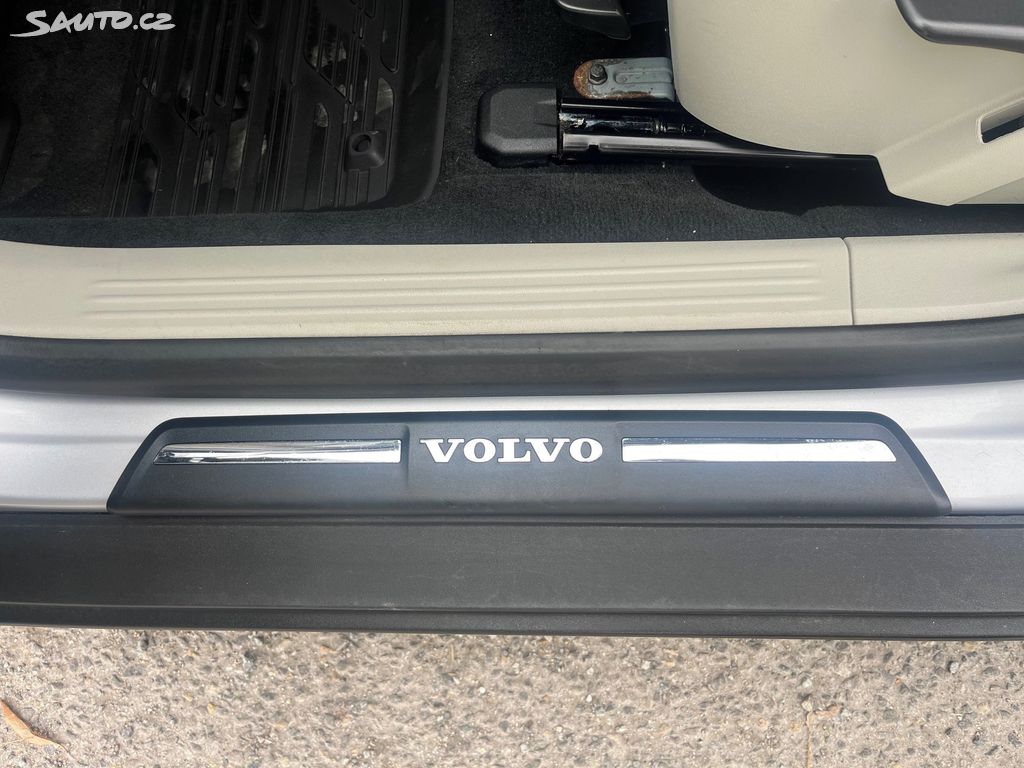 Volvo V40, fotka 18
