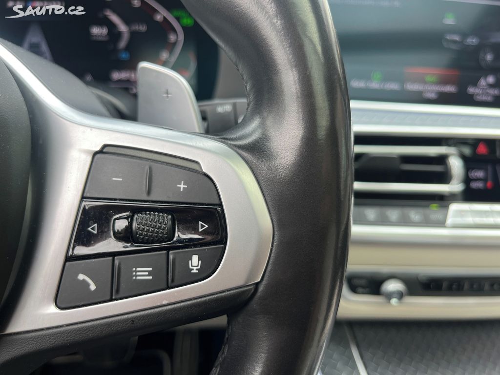 BMW X5, fotka 22