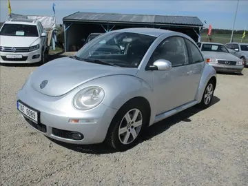 Volkswagen New Beetle, 2,0 i 85kw Automat, klima, CZa