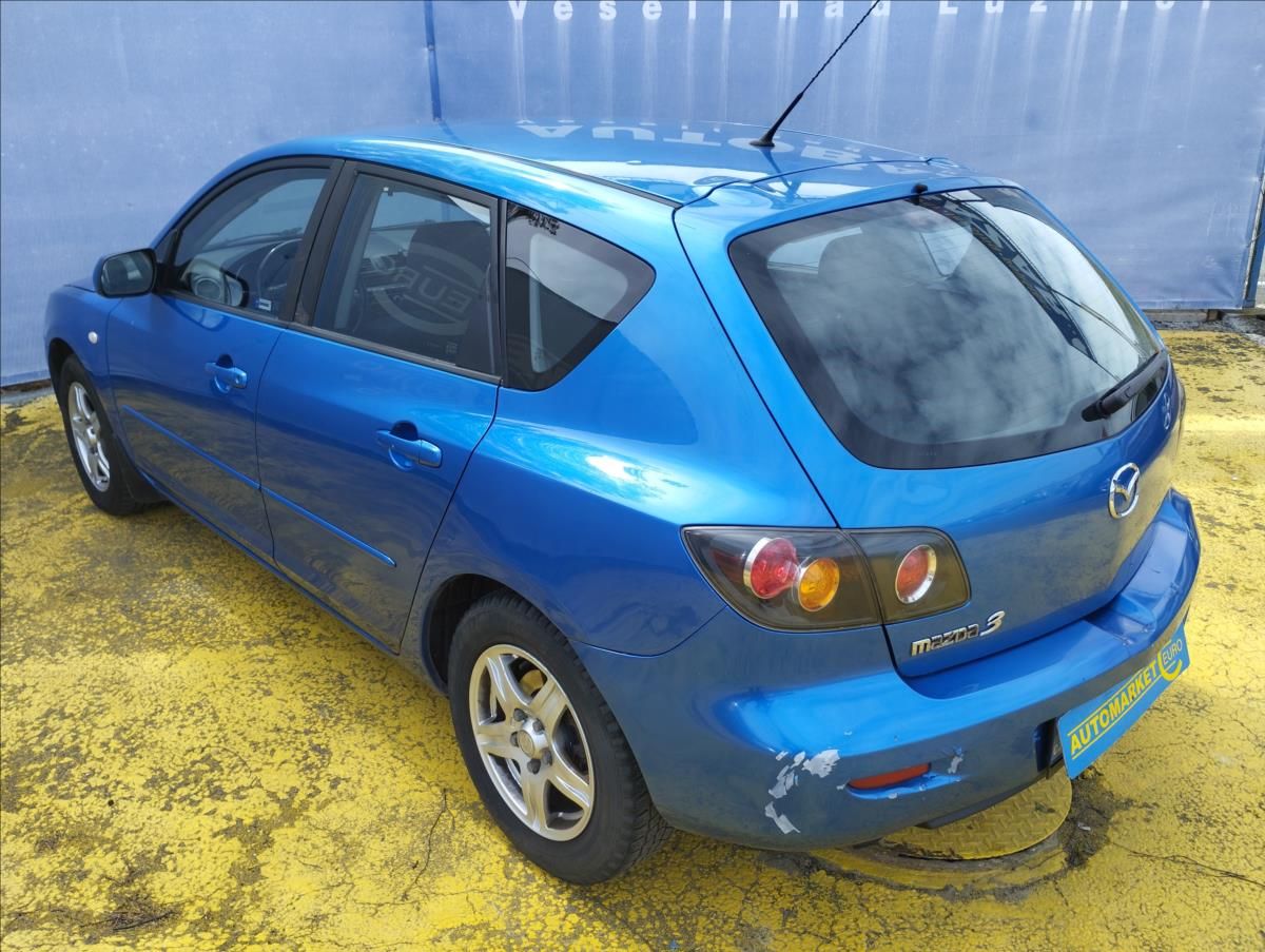 Mazda 3, 1,6 D 66KW - fotka 6