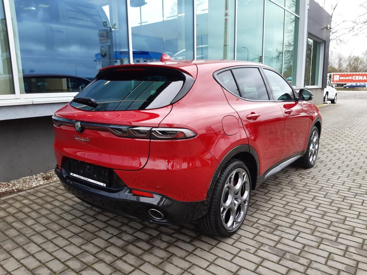 Alfa Romeo Tonale, 1,3 PHEV 280 PS  Veloce - fotka 4