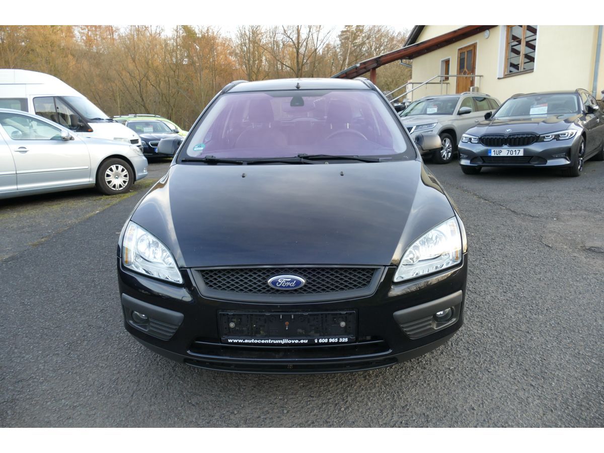 Ford Focus, 1,6 74KW DIGI-KLIMA - fotka 3