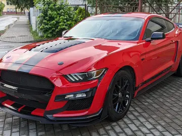 Ford Mustang, 3.7L Automatic GT500 Optik