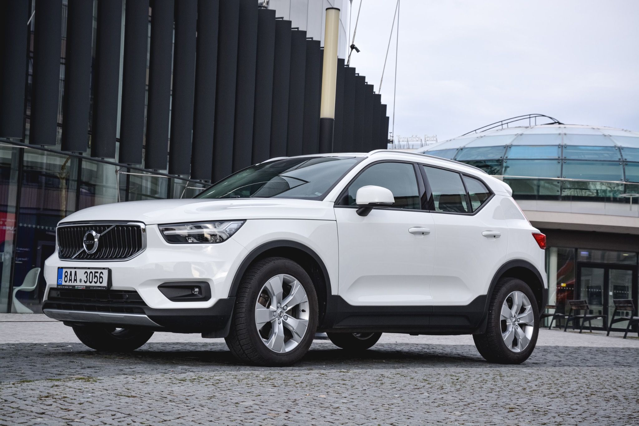 Volvo XC40, 2,0 D3 DRIVE-E MomentumPRO 4x4