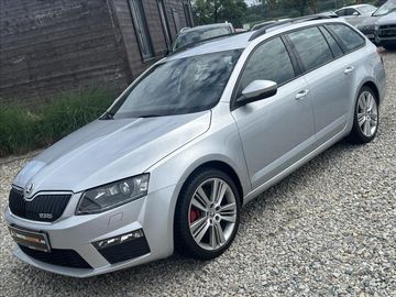 2,0 TSI RS 162kW MANUÁL +PNEU