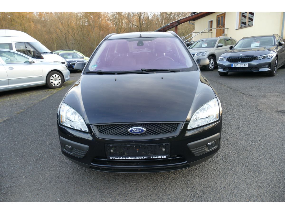 Ford Focus, 1,6 74KW DIGI-KLIMA - fotka 2