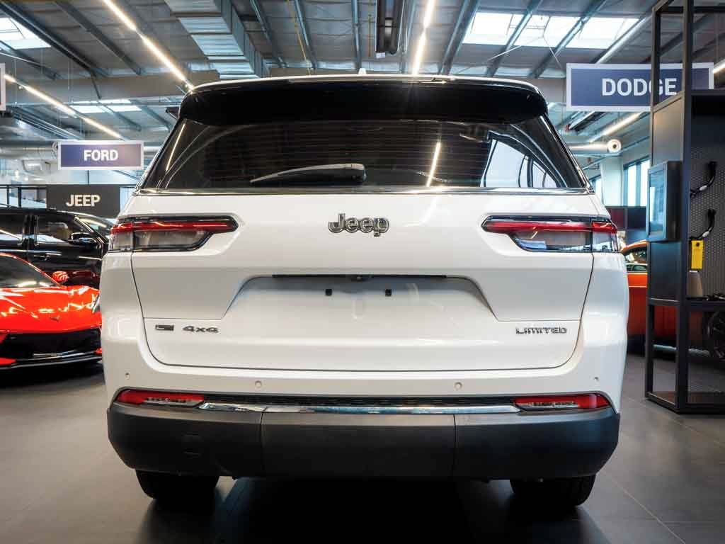 Jeep Grand Cherokee, 3.6 Limited L 4x4 Luxury 7míst - fotka 3