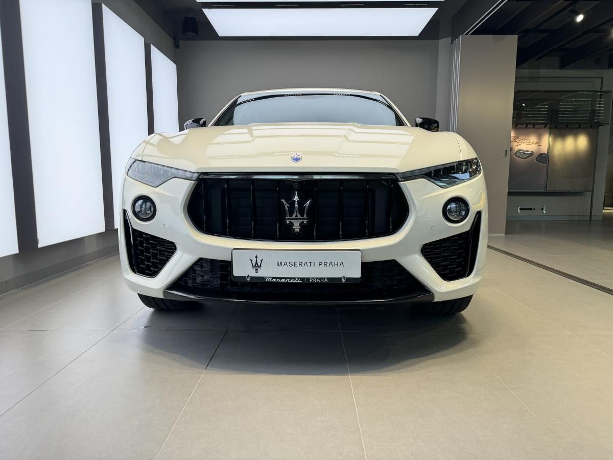 Maserati Levante, GranSport S V6 430 HP - fotka 2
