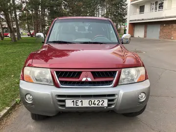 Mitsubishi Pajero, Prasklá hlava motoru