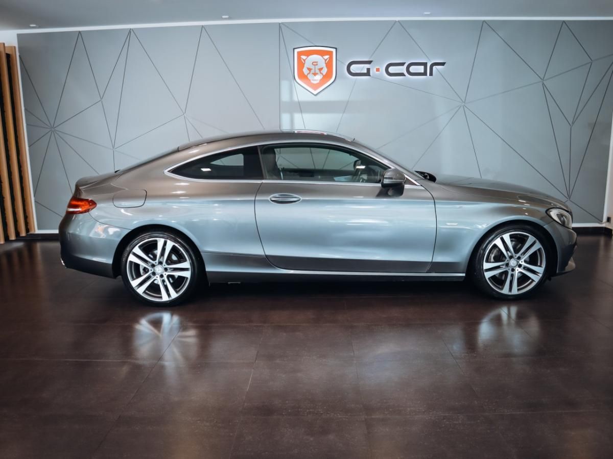 Mercedes-Benz Třídy C, C 200 coupe AMG - fotka 4