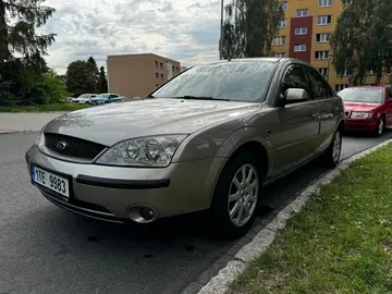 Ford Mondeo, 1.8i