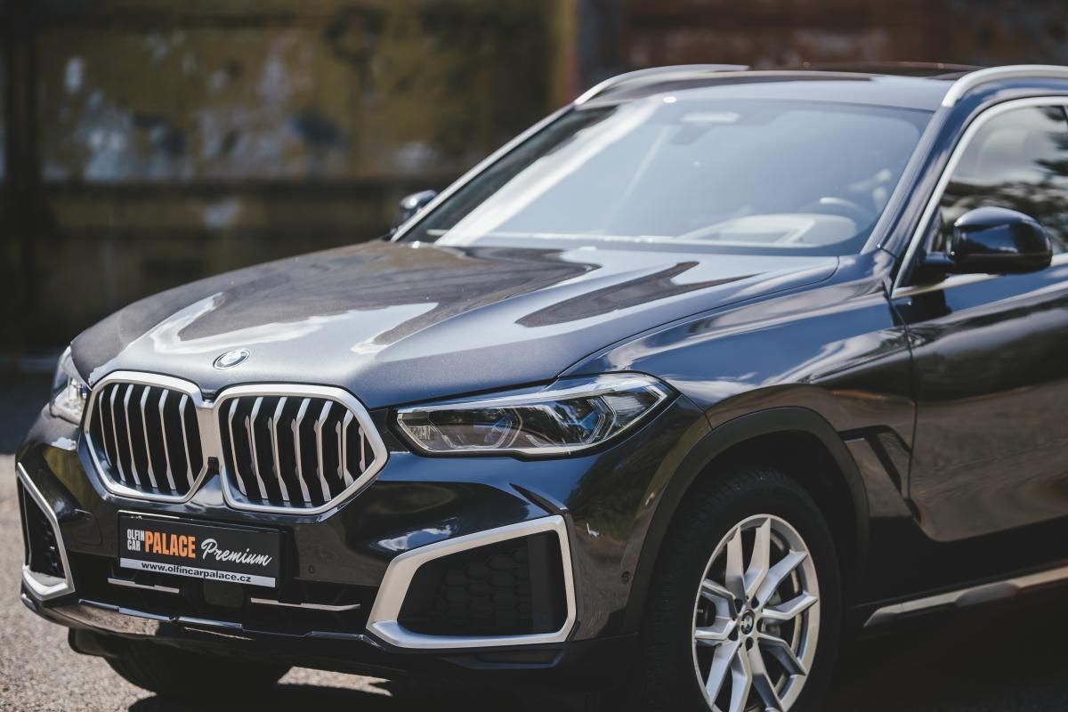 BMW X6, X6 xDrive 30d - fotka 2