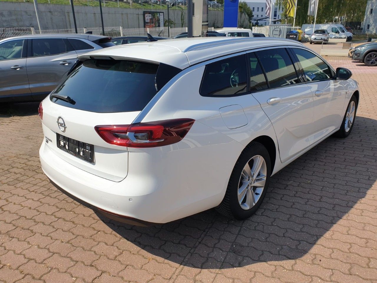 Opel Insignia, 1.5 CDTI TOP STAV - fotka 6