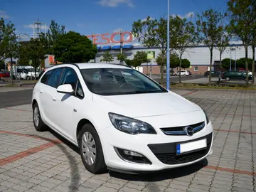 Opel Astra, 1.6 TDI SPORTS TOURER