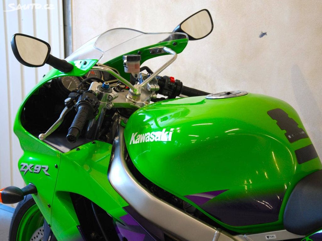 Kawasaki ZX Ninja -9R - krásný stav | Sauto.cz