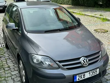 Volkswagen Golf Plus, 1.6, 33 000 km, perfektní stav
