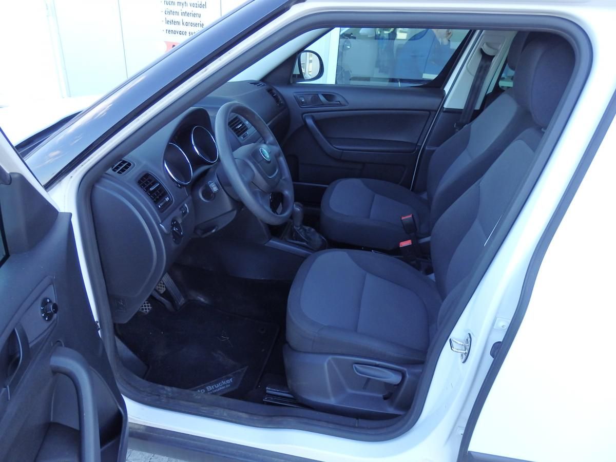Škoda Yeti, 1.2 TSI KLIMA, 8x AIRBAG - fotka 6