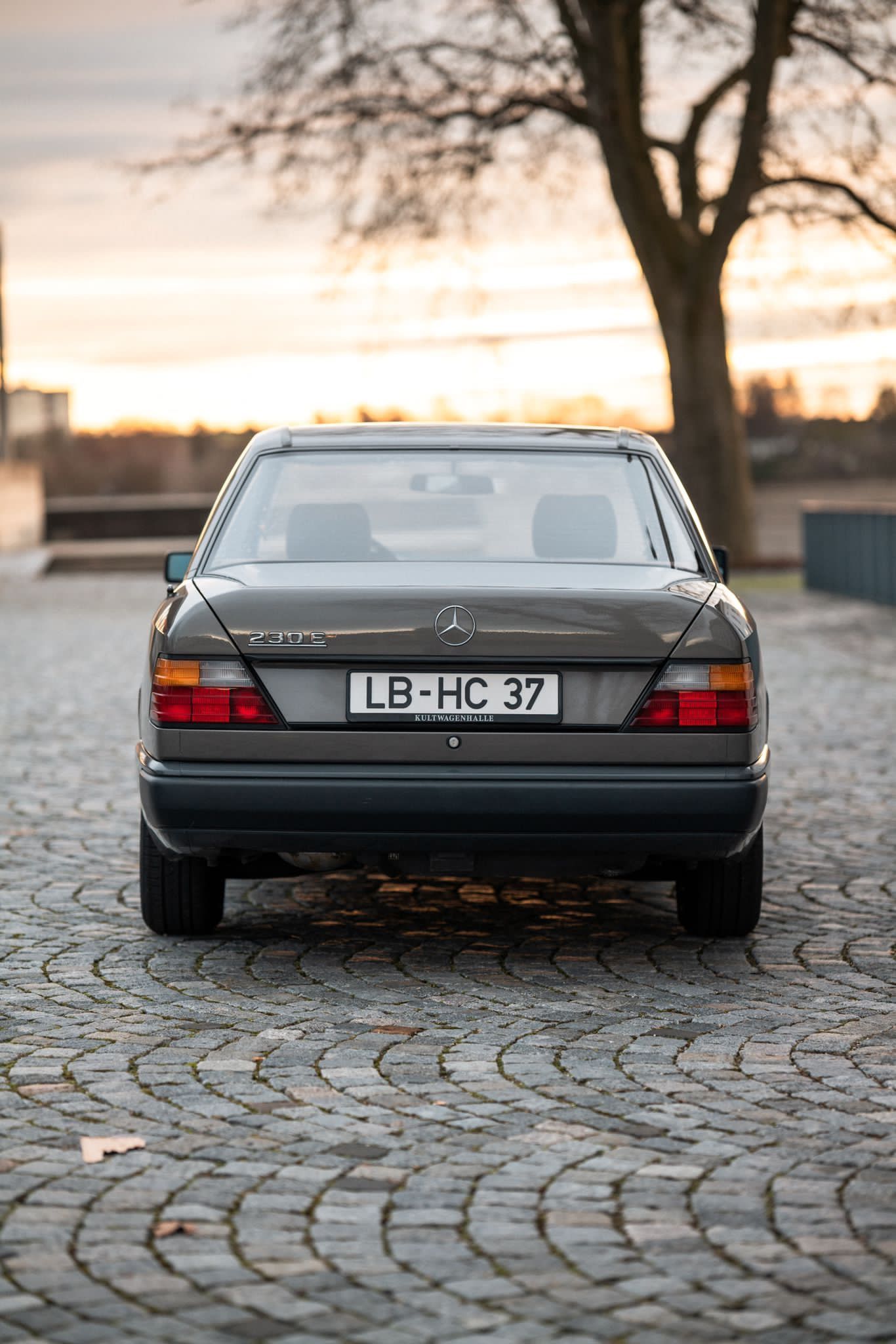 Mercedes-Benz 124 - fotka 6