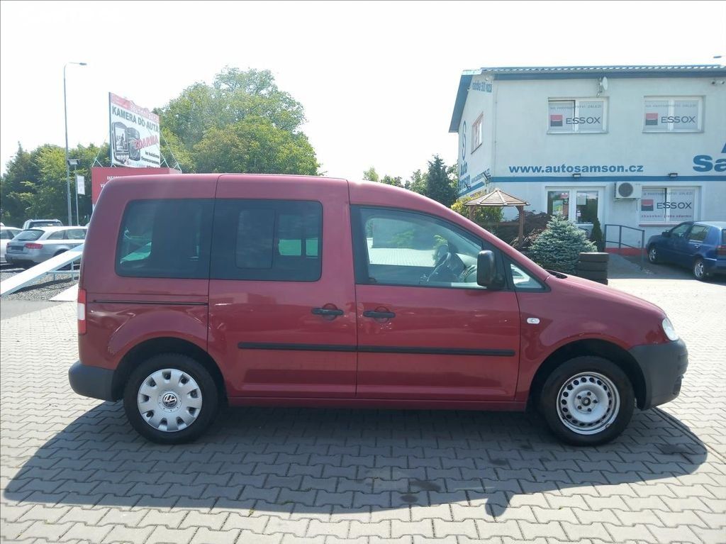 Volkswagen Caddy, 1,9 TDi 77kW 5-MÍST * KLIMA* - fotka 4