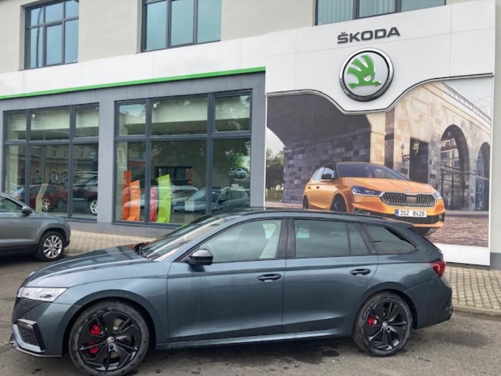 Škoda Octavia, Combi RS 2.0 TSI 180 kW - fotka 3