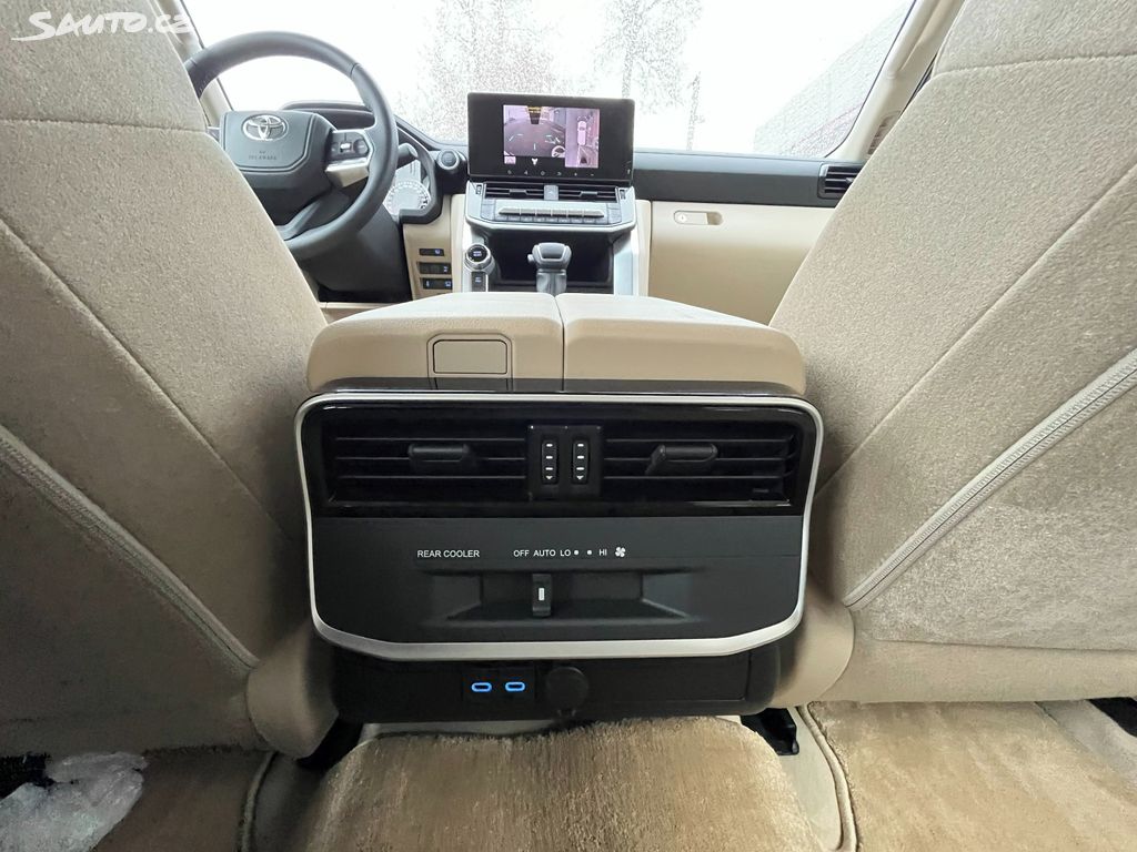 Toyota Land Cruiser 300, fotka 27