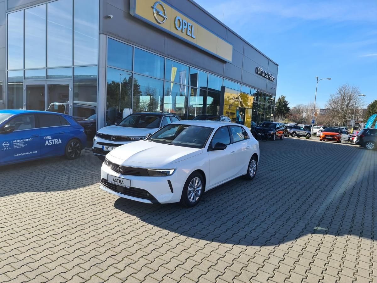 Opel Astra, Edition 1.2 81 kW MT6