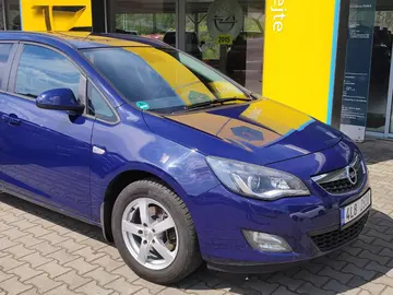 Opel Astra, kombi 1,7D 81kW MT6 NOVÁ STK!!