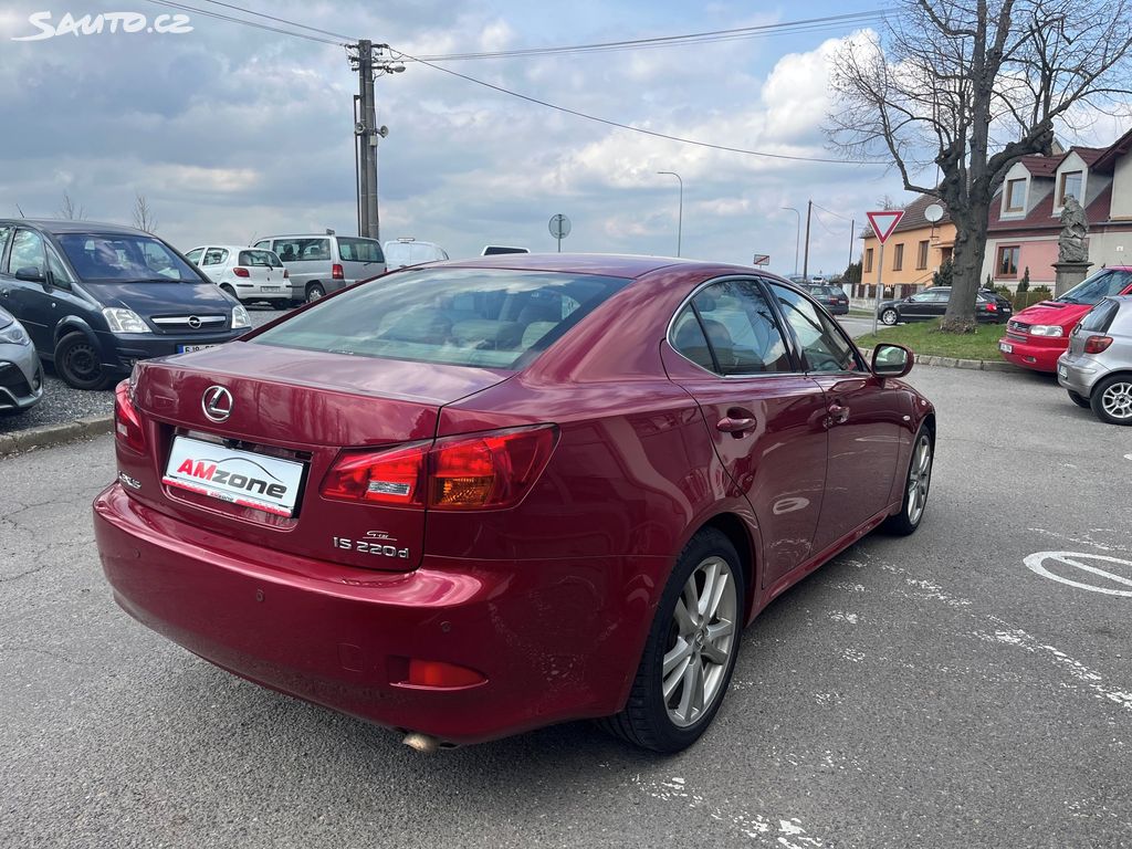 Lexus IS, fotka 6